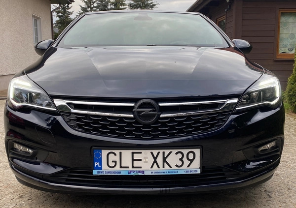 Opel Astra cena 61900 przebieg: 64000, rok produkcji 2017 z Lubartów małe 92